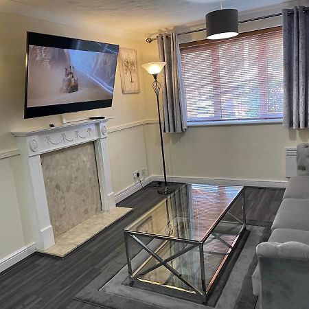 The Regency Entire 1 Bedroom Flat Accomodation Leicester Exterior photo